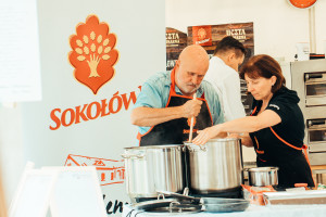 Gotowanie z literaturą  / Akademia Smaku Sokołów na II Festiwalu Stolica Języka Polskiego w Szczebrzeszynie